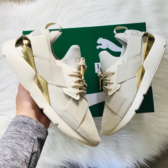 PUMA Muse Lace Up Sneakers - Picture 2 of 8